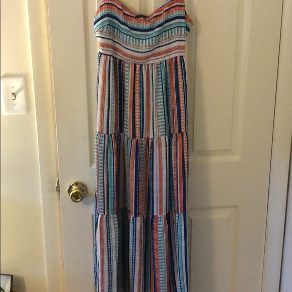 Dress - Picture 4 of 6